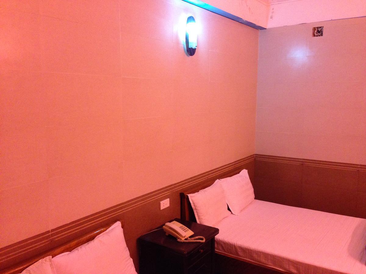 Hotel Tokyo 1 Vinh Esterno foto